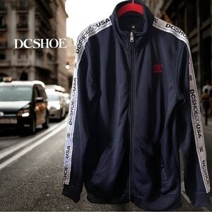 Dcshoe Black Track Logo Zip Front  Men’s Jacket Size Small
